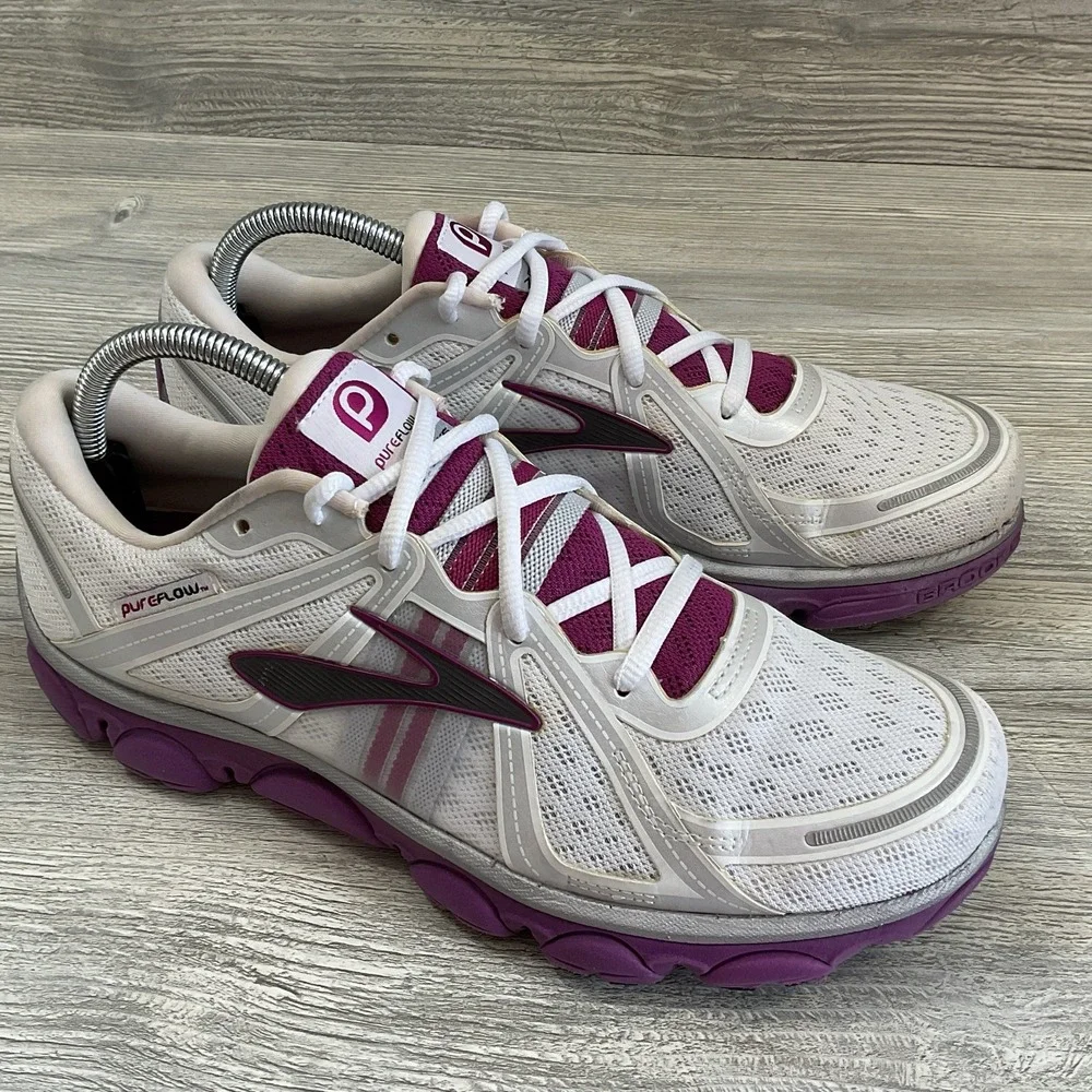 BROOKS Pure flow 7 DNA Cup Women's Size 10.5 B running athletic sneakers shoes